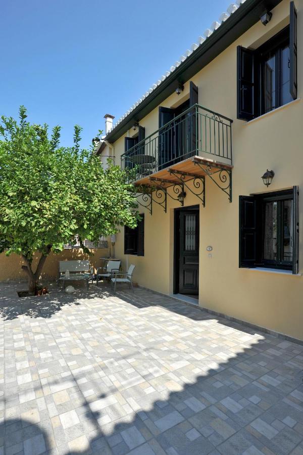 Giannitsa'S House Villa Galaxidi Bagian luar foto